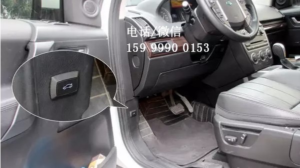 路虎神行者2加裝電動(dòng)尾門，一鍵遙控，輕松駕馭