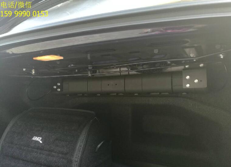 雷克薩斯ES加裝電動(dòng)尾門(mén)，這真是花小錢(qián)辦大事啊！