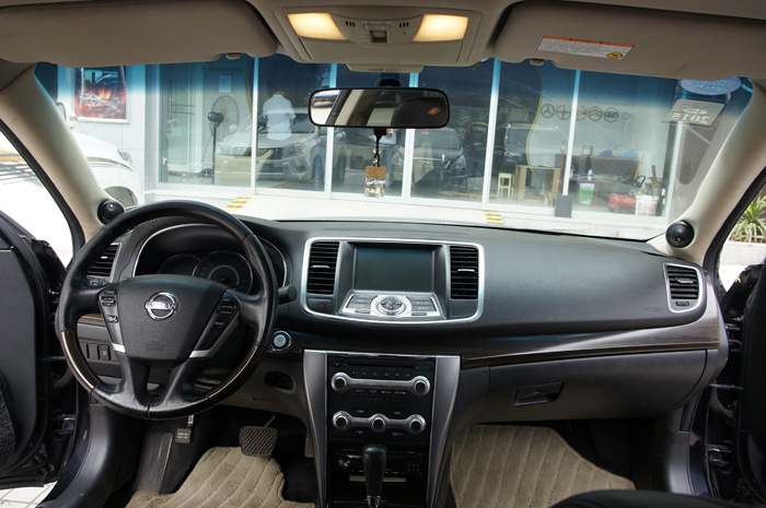日產(chǎn)天籟公爵汽車音響改裝德國零點鉑金三分頻喇叭 A柱門板尾箱倒模 重慶渝大昌