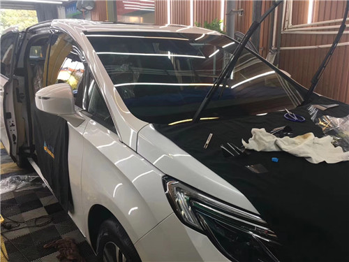 青州汽車貼膜 別克施工量子膜 青州佳迅美車