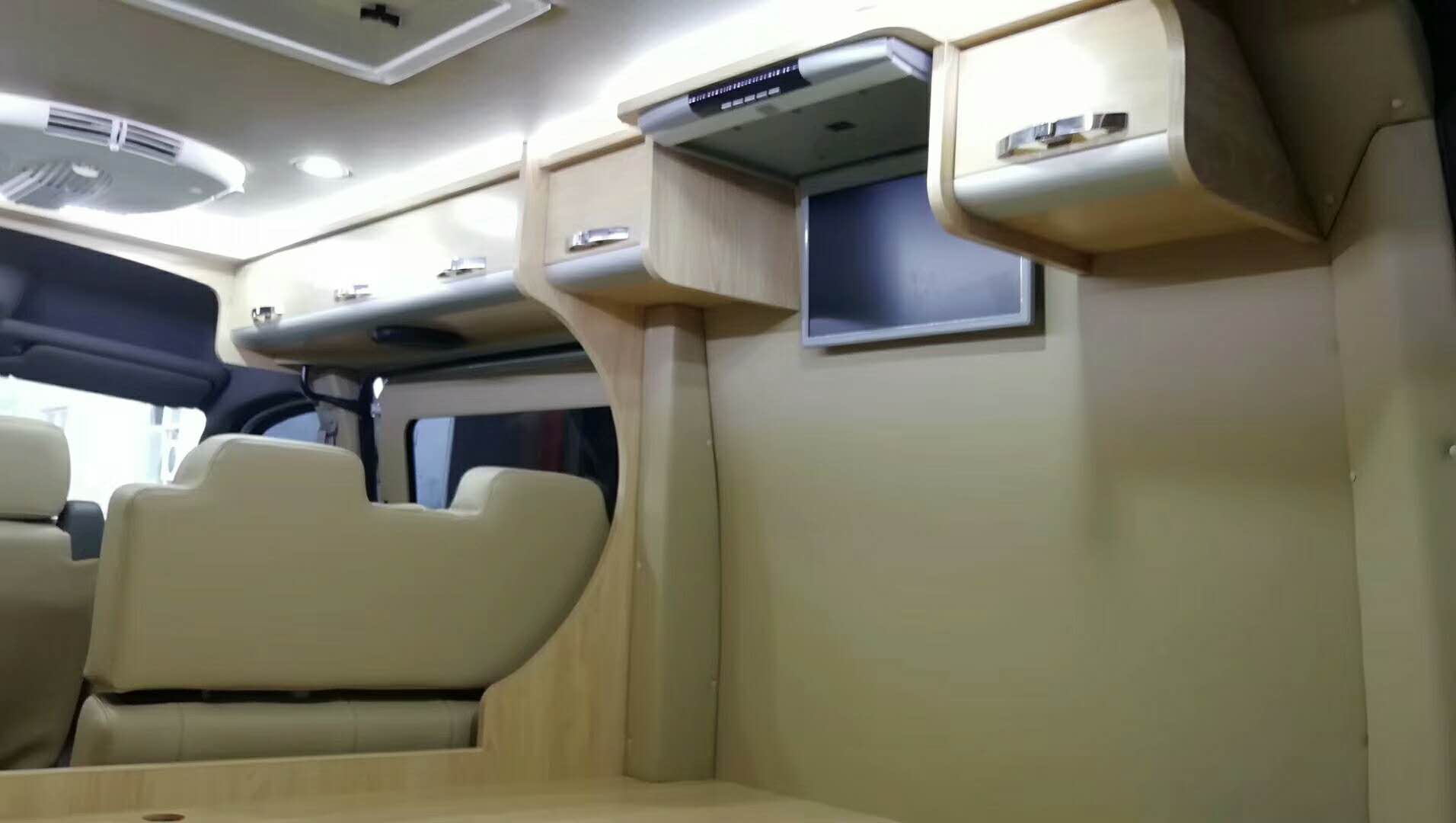 大通B型房車內(nèi)飾改裝
