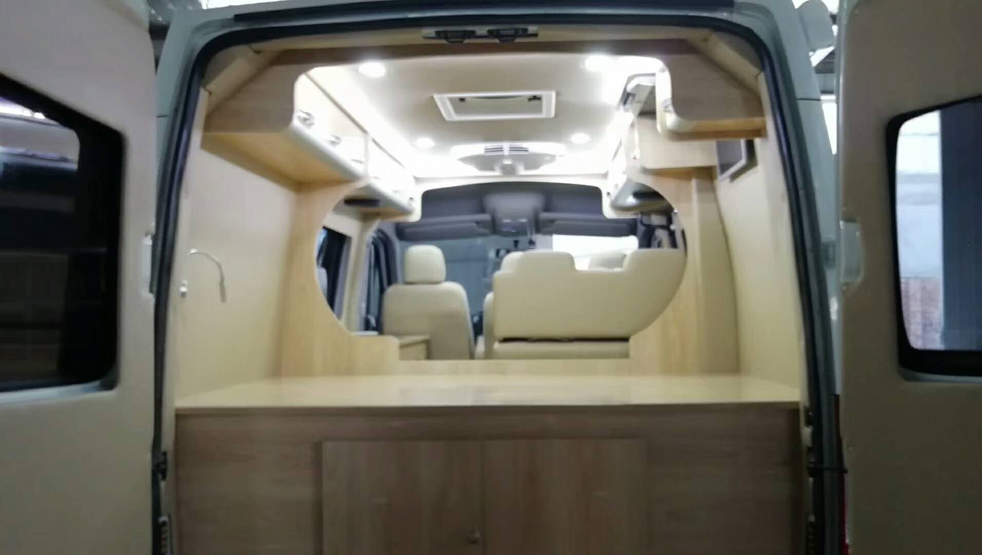 大通B型房車內(nèi)飾改裝