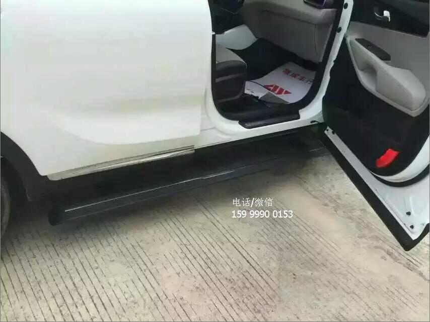 起亞索蘭托L/智跑加裝電動(dòng)踏板，這下子方便多了