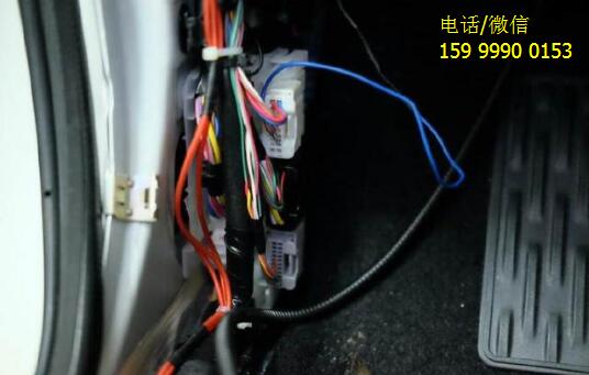 新款豐田漢蘭達(dá)加裝電動(dòng)尾門，超實(shí)用電尾門,不裝后悔!