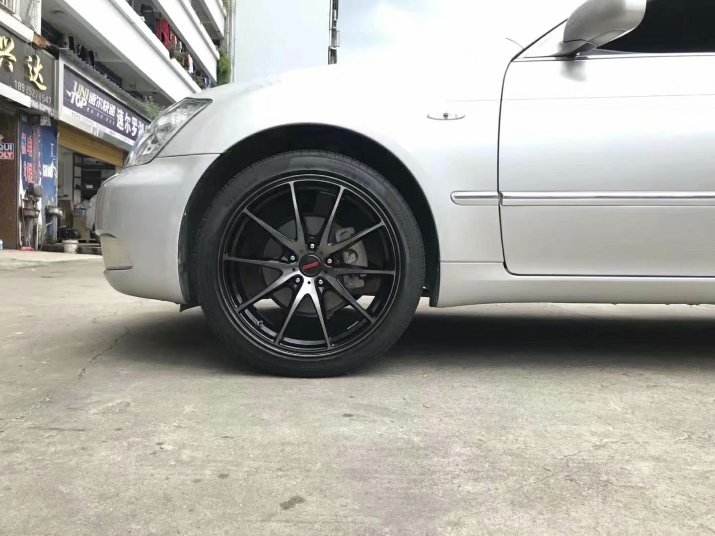 皇冠，裝 19寸 G25 kk色，完工