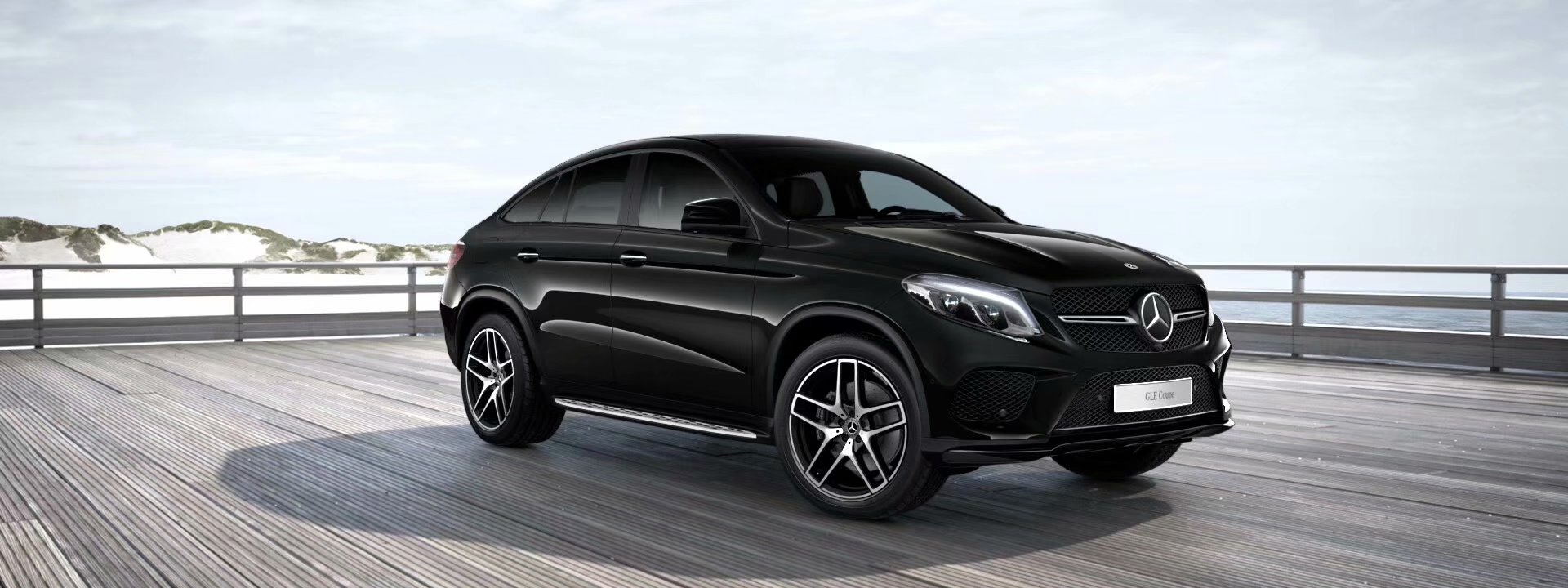 拆車新，奔馳原廠 進口 GLE ? AMG ? 21寸