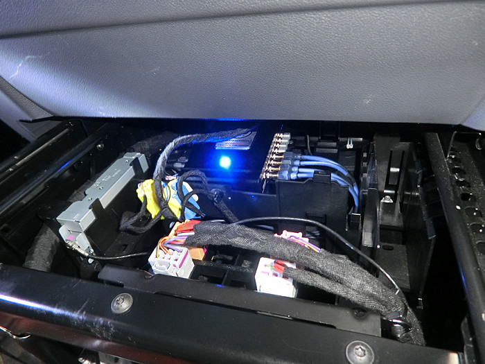 重慶汽車音響改裝哪家好？重慶渝大昌大眾邁特威商務(wù)房車T5汽車音響改裝德國零點(diǎn)