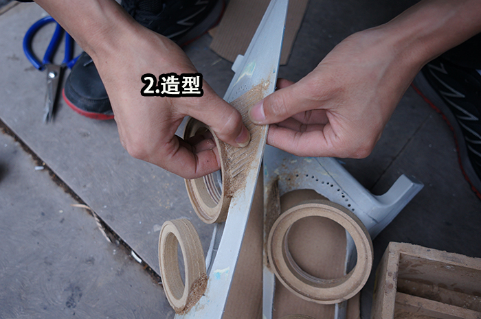 重慶汽車音響改裝哪家好？重慶渝大昌江鈴馭勝音響改裝德國零點三分頻A柱主機低音倒模