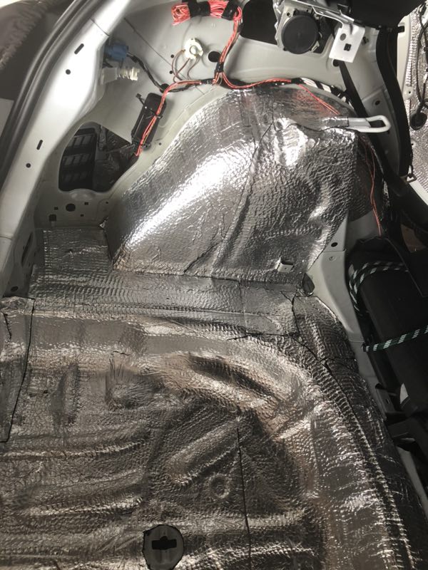 汕頭星悅汽車音響大眾高爾夫全車隔音降噪音響改裝勁浪PS165F3三分頻德國(guó)海螺進(jìn)入“發(fā)燒”狀態(tài)先鋒主機(jī)德國(guó)蟒蛇線材