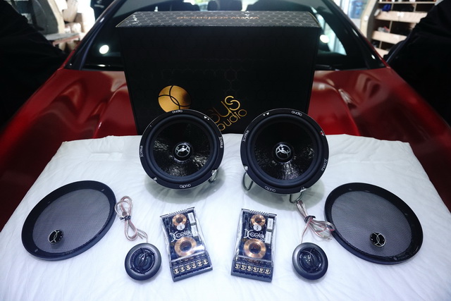 重慶汽車音響改裝哪家好？重慶渝大昌奔馳CLA200汽車音響改裝瑞典卓美XC6.2C喇叭