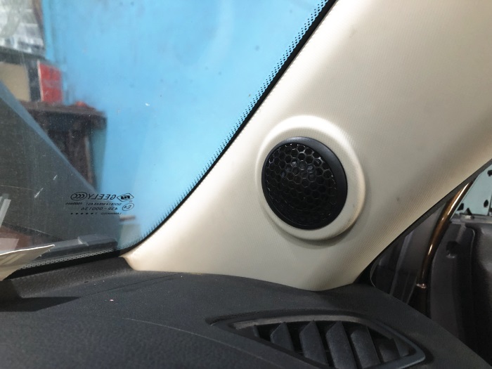 吉利远景X6 汽车音响改装 远景音响系统 泉州山水汽车音响改装