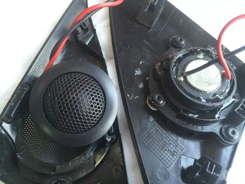 廣西南寧雪鐵龍C5音響改裝德國RS音符喇叭+史泰格功放