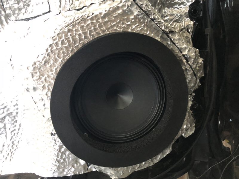 汕頭星悅汽車音響改裝豐田普拉多霸道2700升級(jí)隔音降噪作業(yè)汽車隔音降噪處理改裝汽車音響套餐