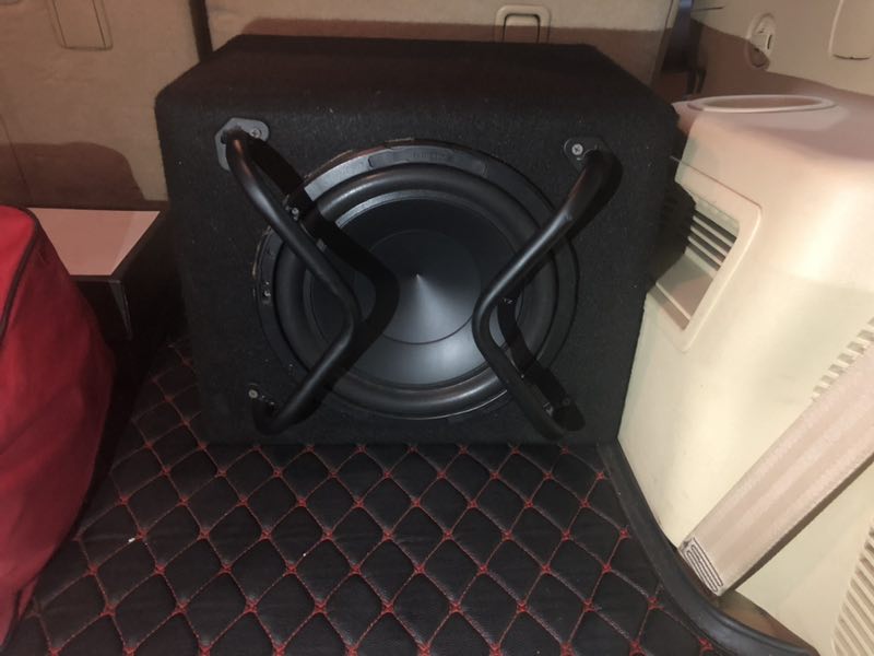 汕頭星悅汽車音響改裝豐田普拉多霸道2700升級(jí)隔音降噪作業(yè)汽車隔音降噪處理改裝汽車音響套餐