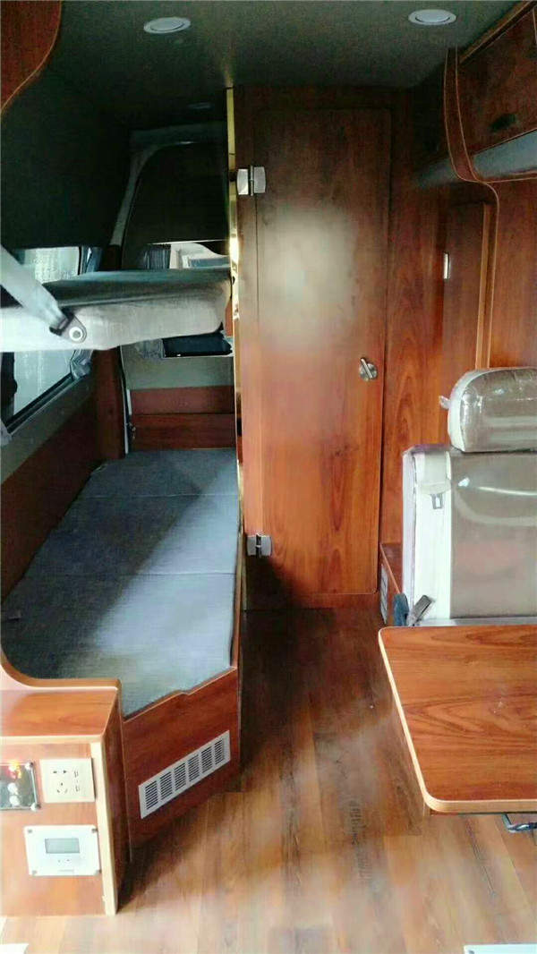 風景G9房車內(nèi)飾改裝案例