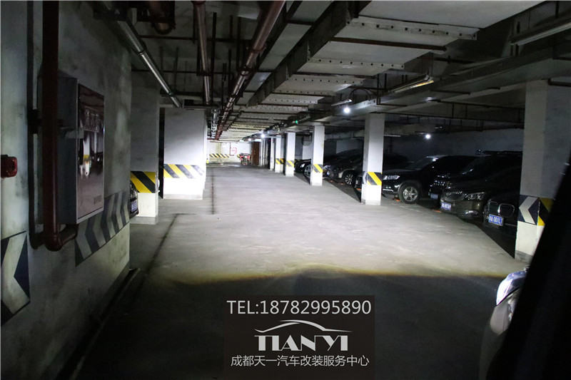 成都樓蘭改車燈改裝米石M2 LED大燈雙光透鏡性能版照明系統(tǒng)
