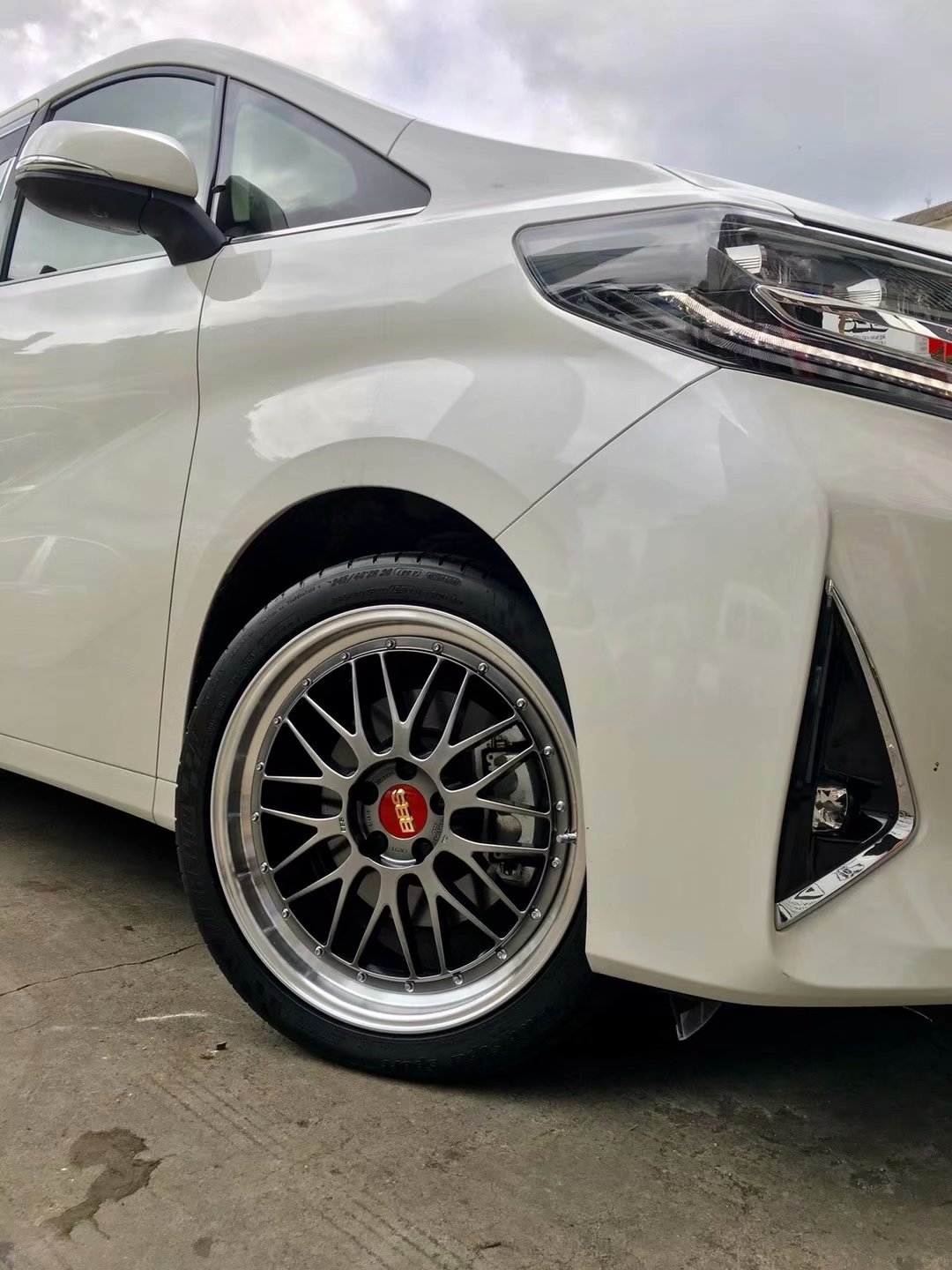 埃爾法，換 全新 BBS LM ? 米其林 完工