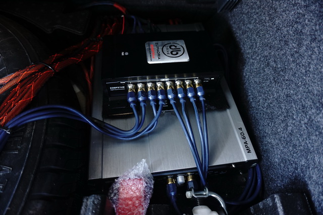 重慶汽車音響改裝哪家好？重慶渝大昌大眾途觀汽車音響改裝瑞典卓美XU6.2C喇叭