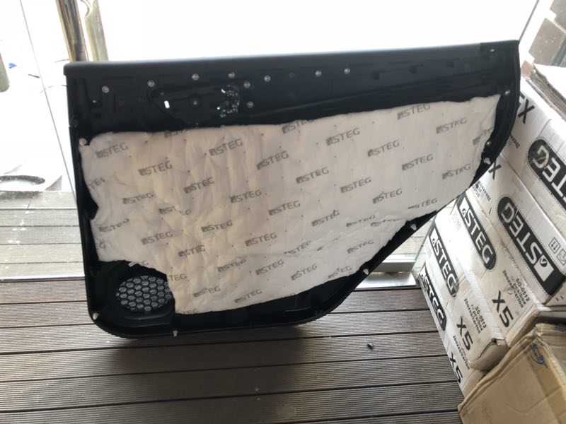 汕頭星悅汽車音響改裝東風(fēng)風(fēng)光580升級(jí)隔音降噪音響改裝喇叭加裝低音炮卸下疲憊享受極致音質(zhì)的無限魅力 ！
