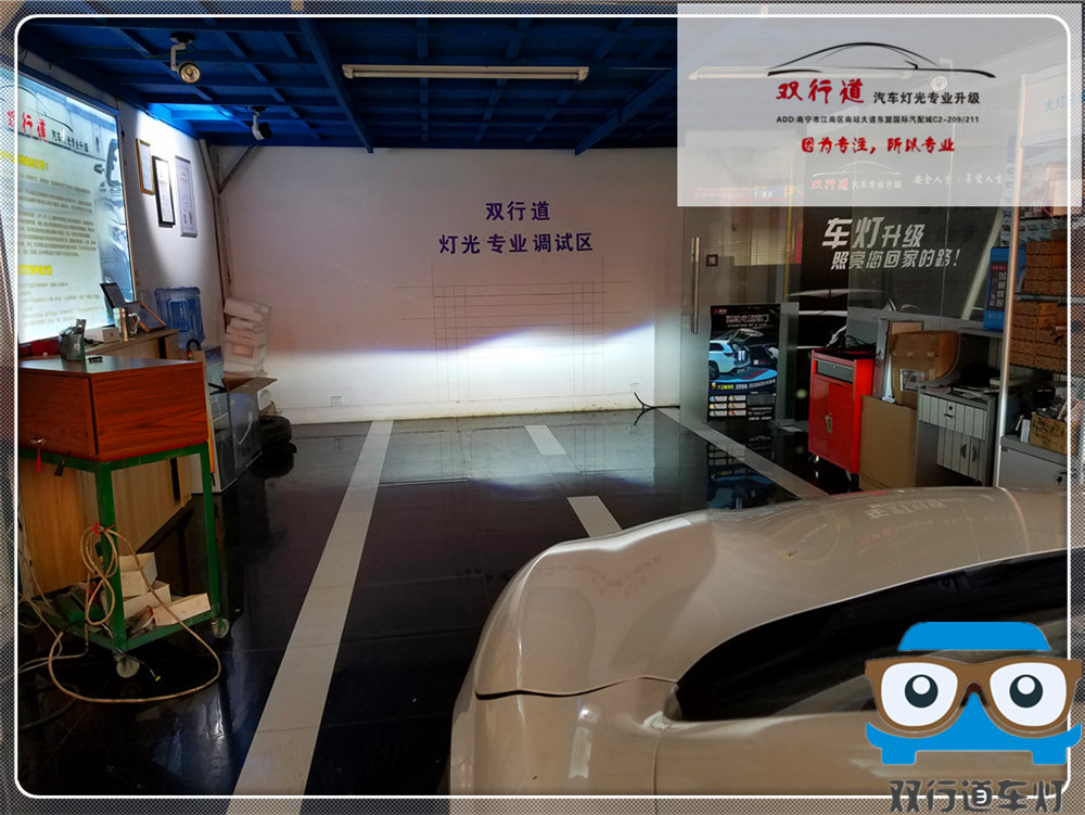 【南寧雙行道車燈】-17款日產(chǎn)逍客大燈改裝 南寧專業(yè)改燈