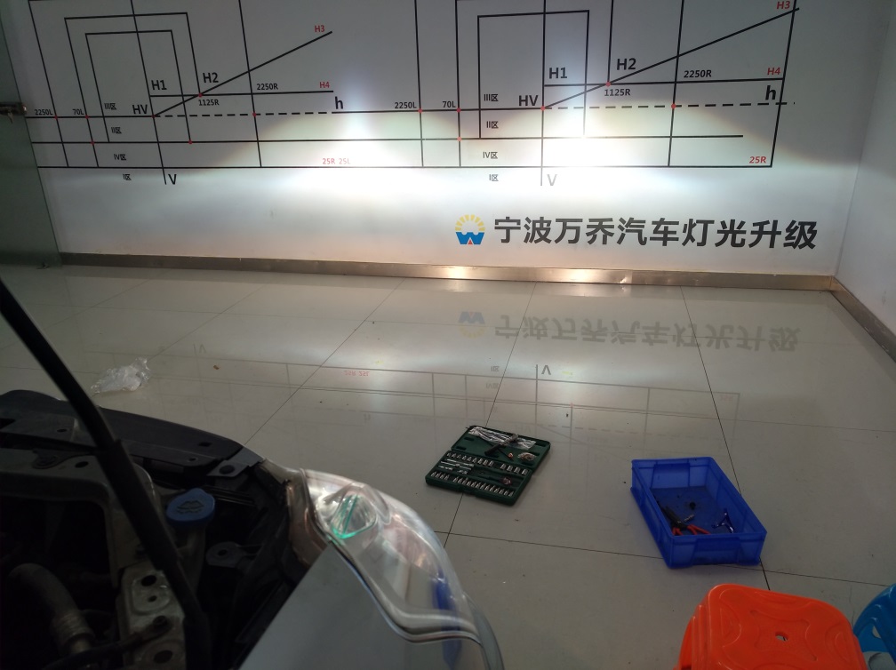 寧波日產(chǎn)軒逸改燈_萬喬改燈出品