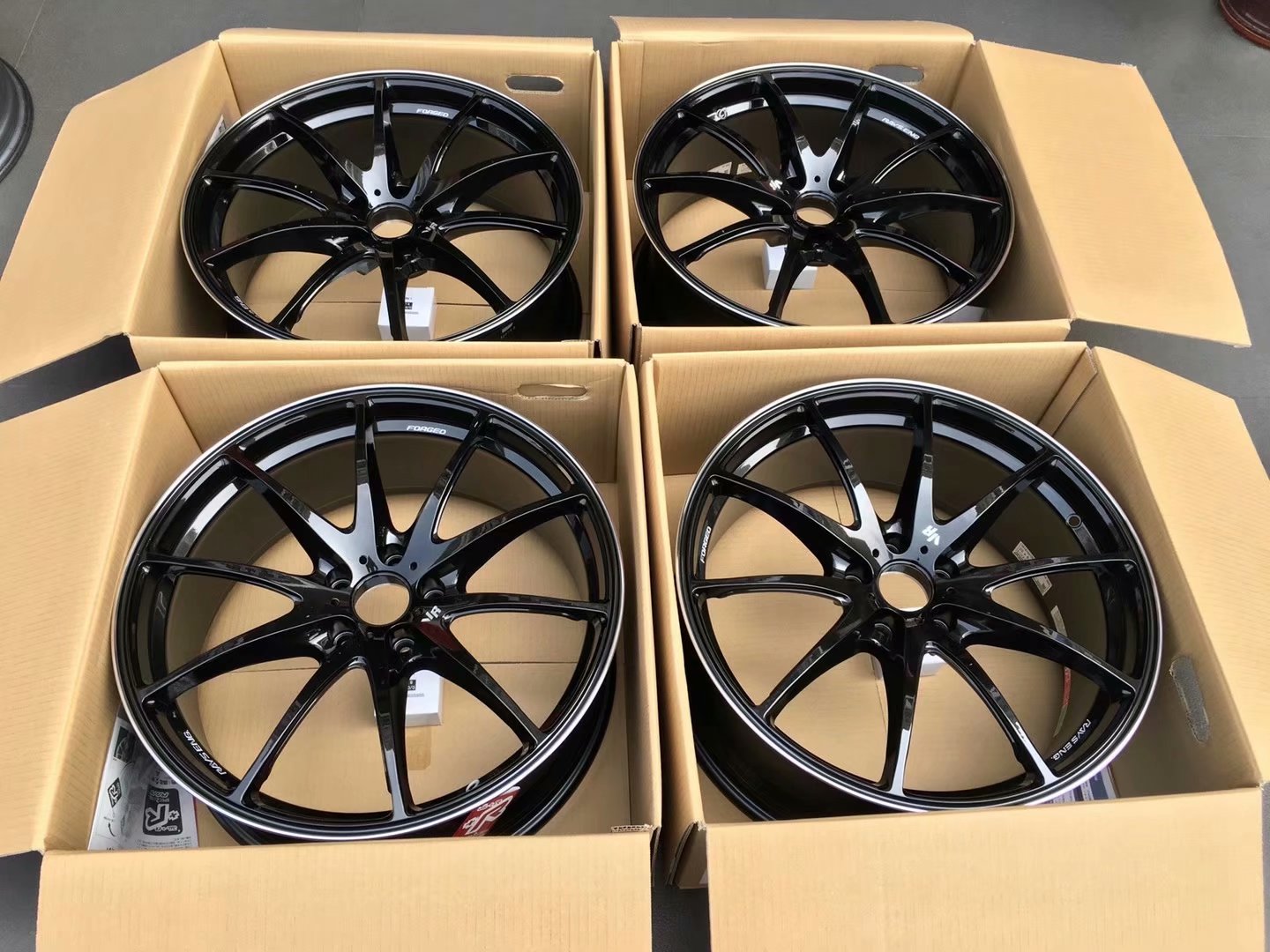 埃爾法，換全新 RAYS G25 +  PSS 完工！