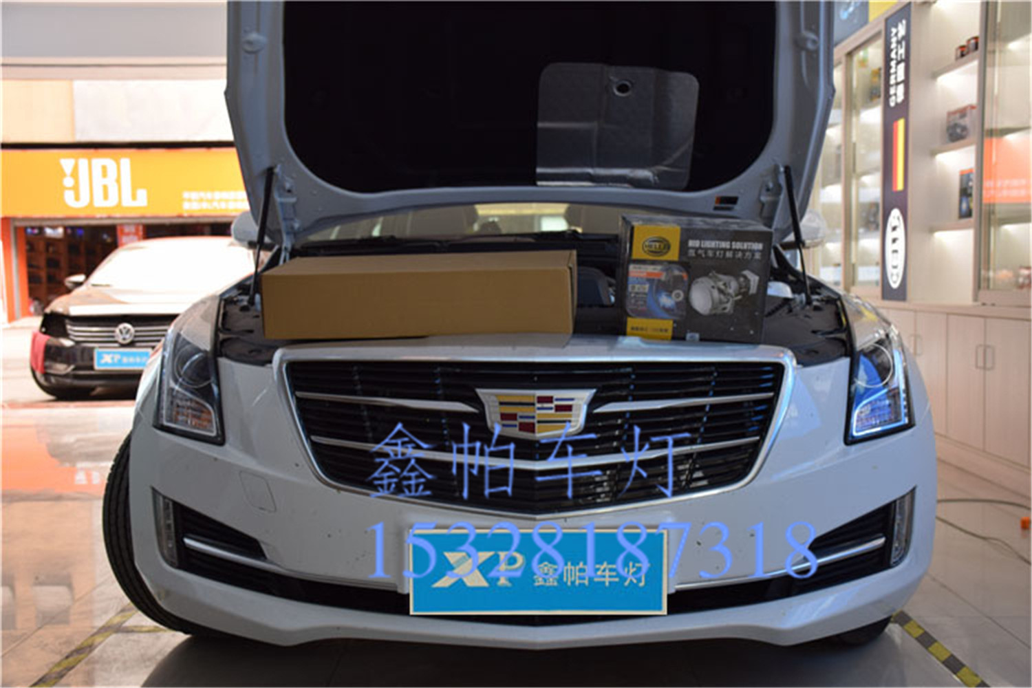 凱迪拉克ATS L XT5  大燈升級(jí)氙氣燈LED日行燈天使眼惡魔眼
