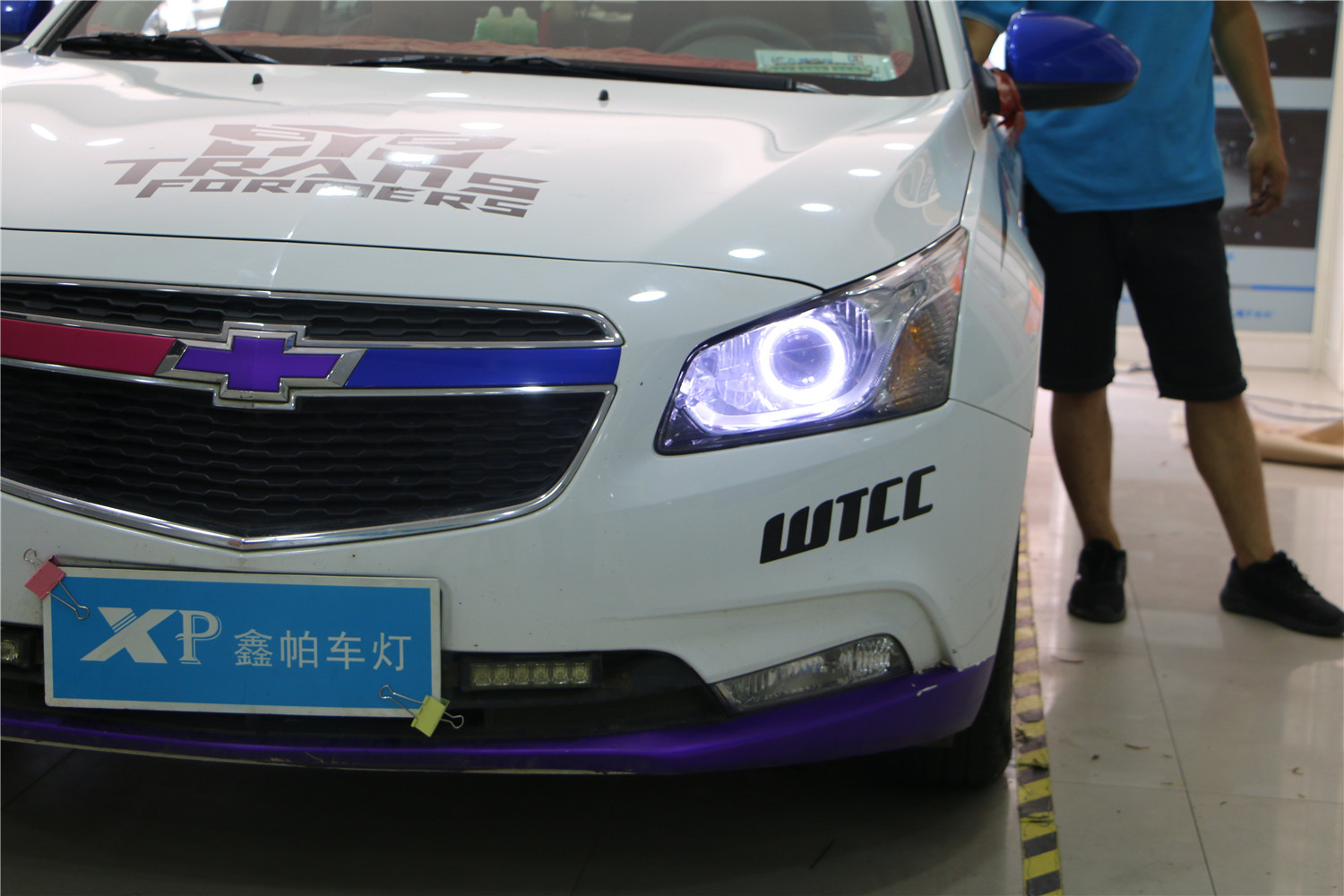 科魯茲成都專業(yè)改燈鑫帕車燈氙氣燈LED大燈