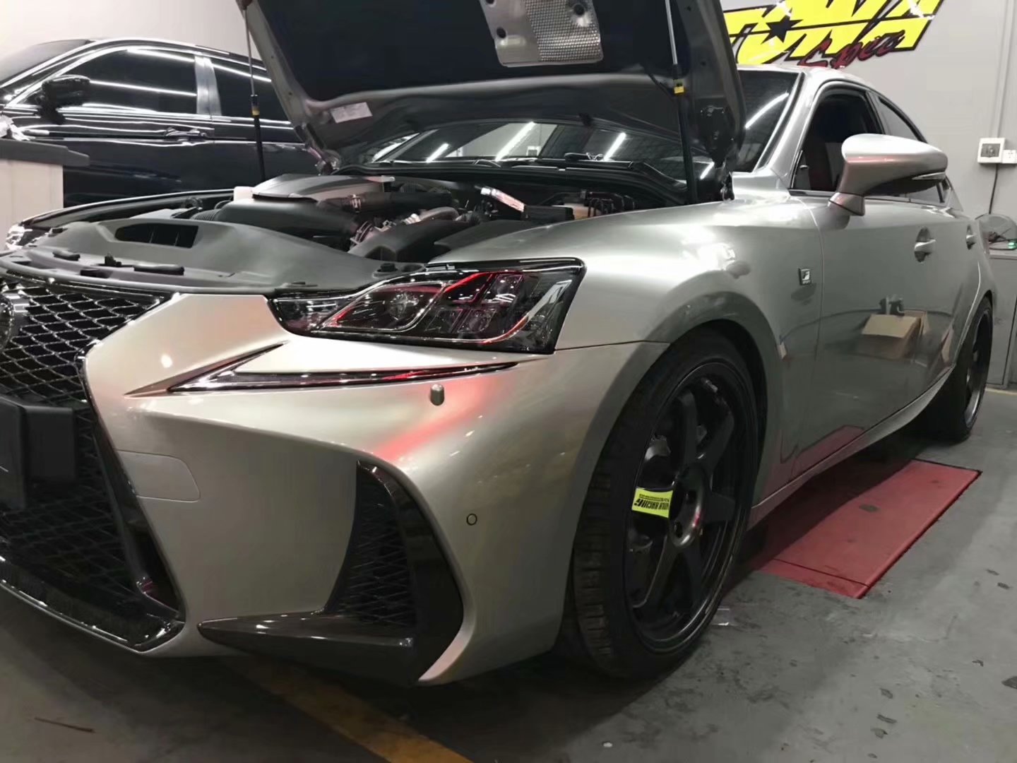 感謝回圖#  RAYS TE37 SL    雷克薩斯，完美上車！