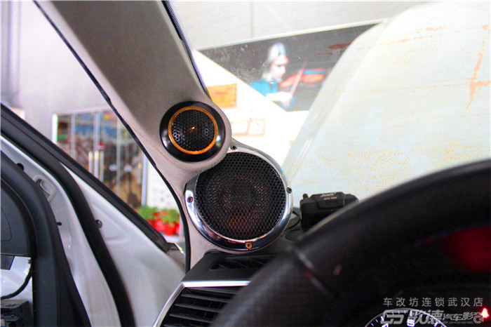 武漢汽車音響改裝 30萬打造奧迪Q5移動音樂廳