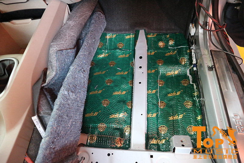 清遠汽車音響改裝歌劇世家全頻喇叭震撼來襲，奧迪A5擋不住誘惑，立馬裝車！