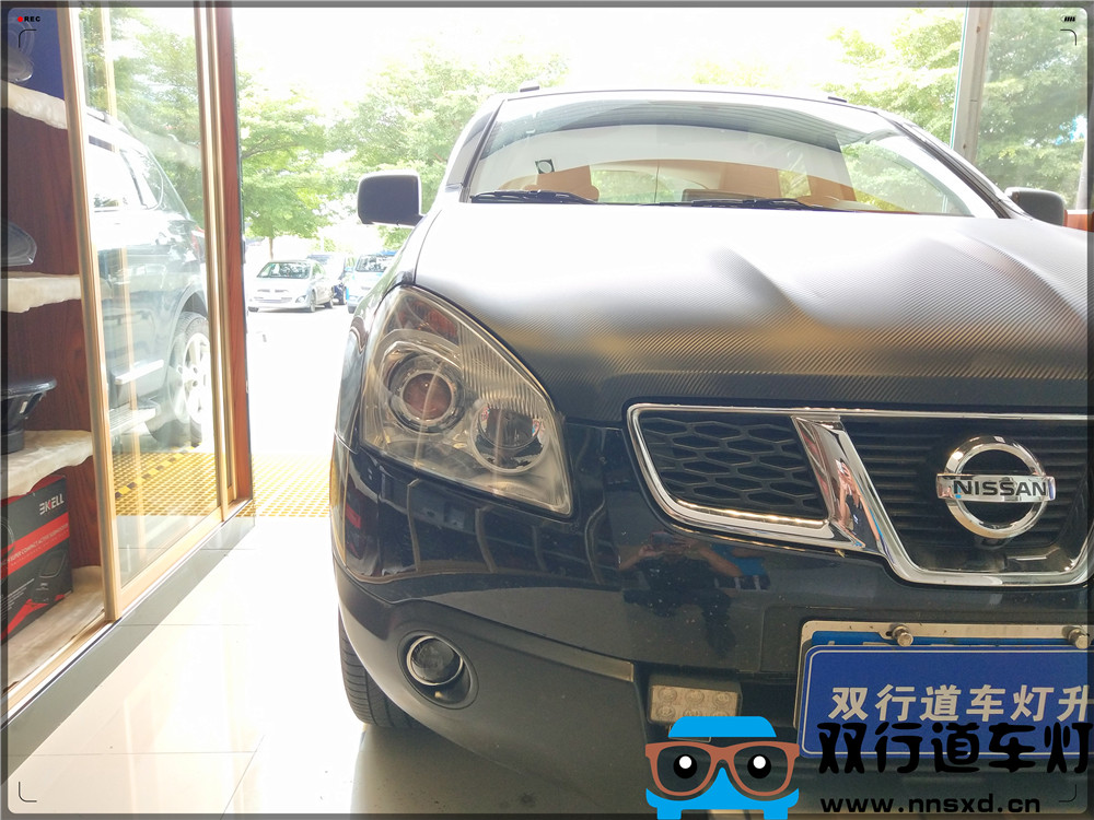 【南寧雙行道車燈】-日產逍客車燈升級4近6遠 高速必備大燈