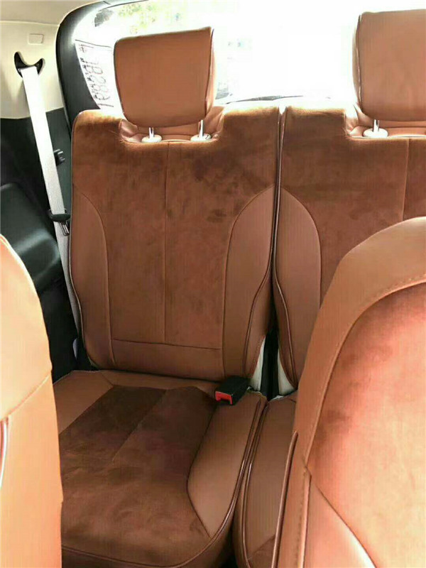別克GL6商務(wù)車(chē)內(nèi)飾改裝