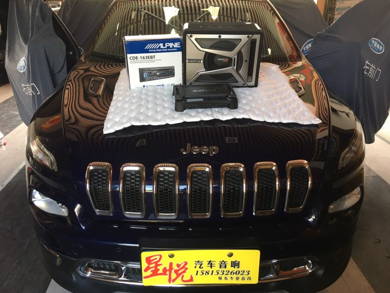 汕頭星悅汽車音響改裝店自由光改裝前聲場(chǎng)雙胞胎2套法國勁浪烏托邦NO7三分頻（5分頻）帶您體驗(yàn)不一樣的音效骨灰級(jí)的燒友挑剔的“金耳朵”也是夠滿足