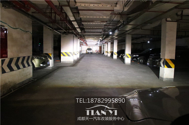 專業(yè)車燈改裝店成都雪鐵龍C4世嘉改燈米石LED大燈雙光透鏡