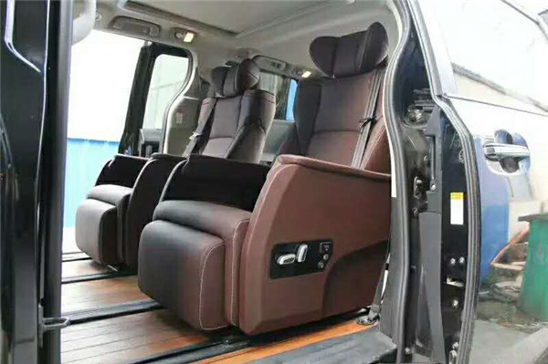 賽納商務(wù)車航空座椅改裝