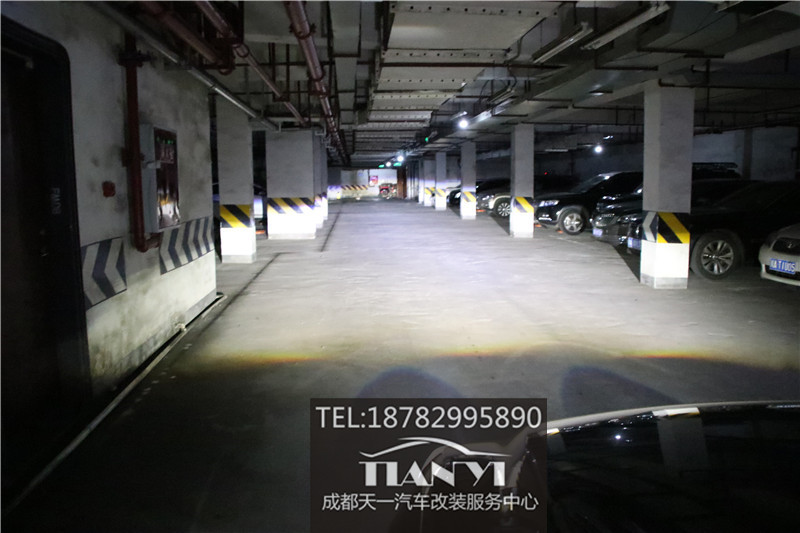 成都改車(chē)燈寶馬迷你mini改裝M2米石LED大燈雙光透鏡