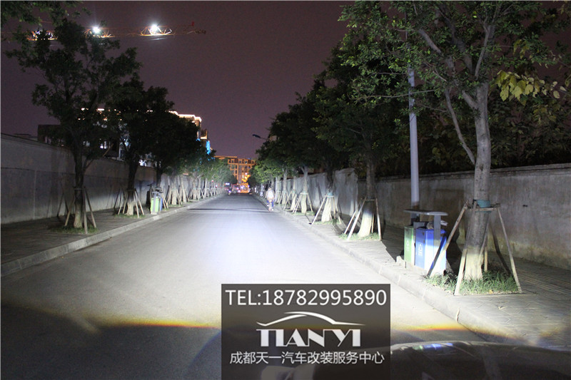成都車燈改裝店奧迪A7燈光不亮升級(jí)米石LED大燈酷動(dòng)版透鏡