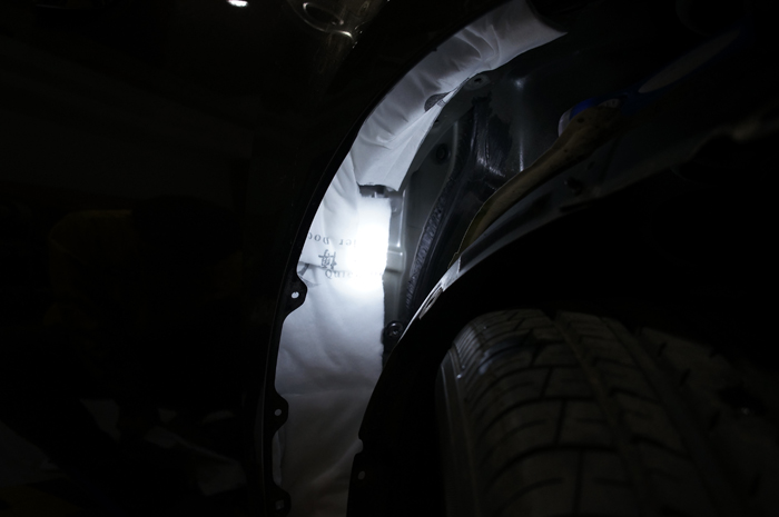 重慶汽車音響改裝哪家好？重慶渝大昌雷克薩斯ES250音響改裝德國(guó)零點(diǎn)全車隔音安博士