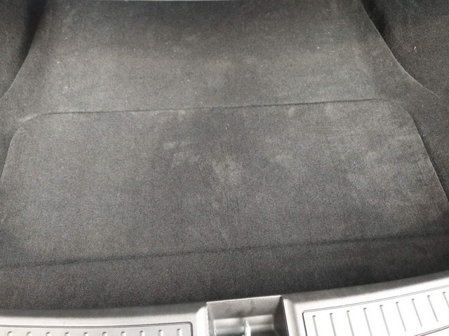 重慶汽車(chē)音響改裝哪家好？重慶渝大昌特斯拉Model S汽車(chē)音響改裝意大利史泰格和德國(guó)零點(diǎn)DSP功放處理器