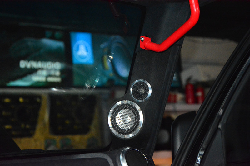 唐山博納北汽BJ40汽車音響改裝升級雷貝琴三分頻