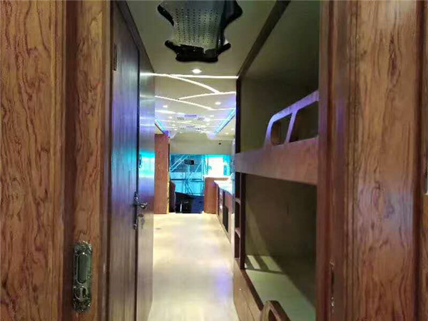 大巴房車內飾－－滿足你的好奇