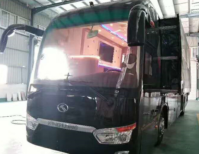 大巴房車內飾－－滿足你的好奇