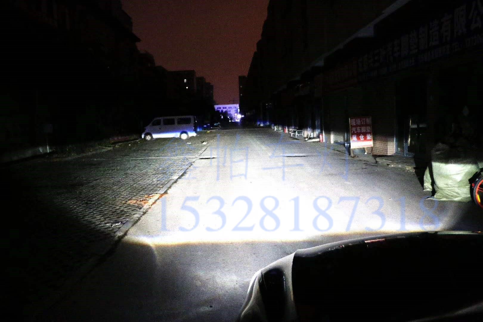 成都改車燈哪家服務(wù)好，價(jià)格怎么樣世嘉C4L成都改燈氙氣燈LED透鏡海拉