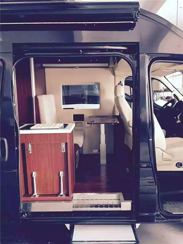 房車這樣改即可滿足出行需求