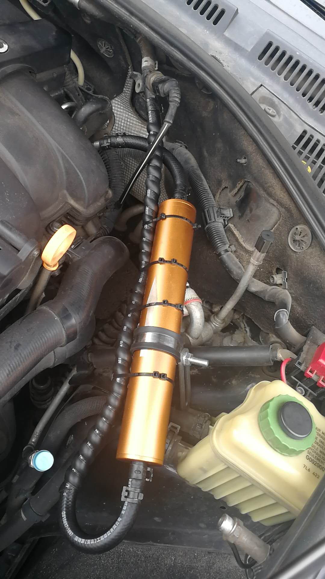 大眾途銳3.6L 動(dòng)力弱噪音高費(fèi)油怎么解決加裝KCH提升動(dòng)力不用加裝機(jī)械增壓刷ECU