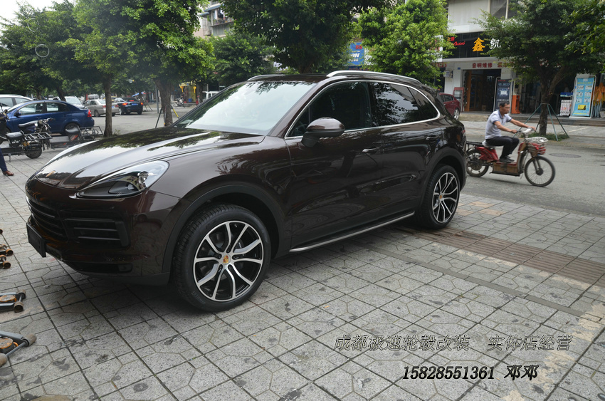 2018款卡宴 定制21寸鍛造輪轂裝車達(dá)成 成都鄧鄧