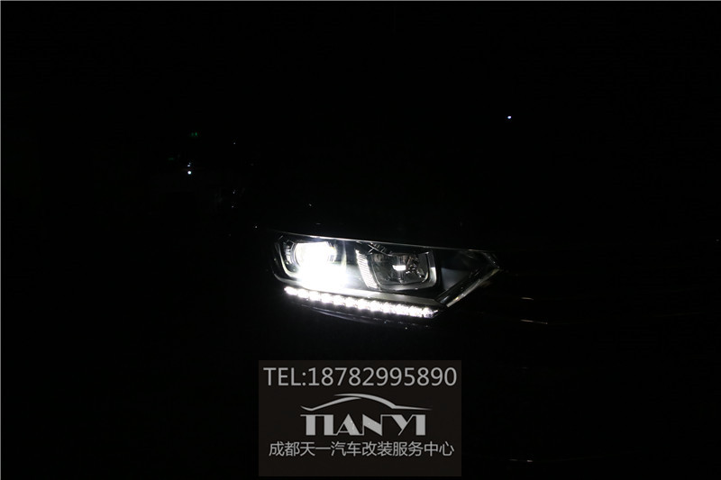 成都車燈改裝店邁騰B8豪華版LED燈泡改裝米石透鏡