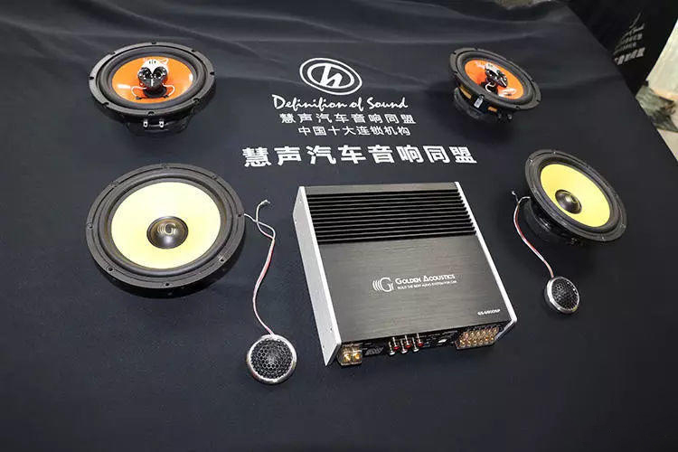 分享！汽車音響改裝，寧波慈溪起亞智跑汽車音響專業(yè)改裝升級黃金聲學、GT隔