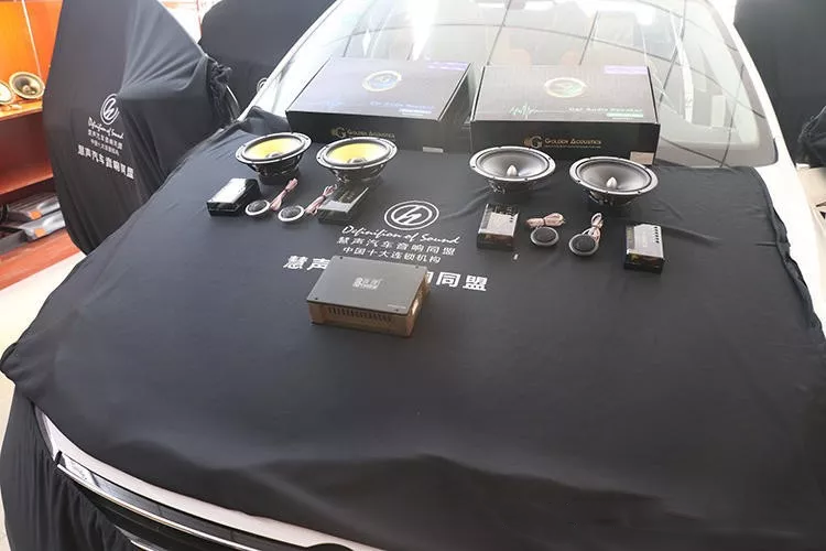 東莞長(zhǎng)安大眾速騰汽車音響升級(jí)黃金聲學(xué)套裝喇叭，享受舒適駕駛旅程